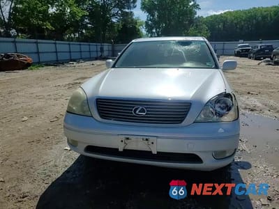 Zdjęcie 13 z 14 samochodu: 2001 LEXUS LS 430 VIN:JTHBN30F710003641 - miniatura