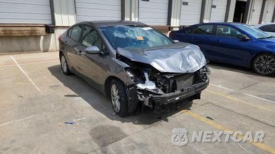 Zdjęcie 13 z 13 samochodu: 2016 KIA FORTE LX VIN:KNAFX4A67G5609175 - miniatura
