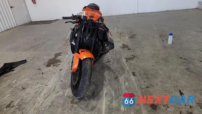 Zdjęcie 11 z 11 samochodu: 2008 HONDA CBR600 RR VIN:JH2PC40008M100883 - miniatura