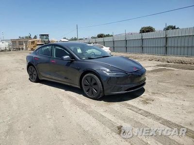 Zdjęcie 13 z 14 samochodu: 2024 TESLA MODEL 3 VIN:5YJ3E1EA2RF784265 - miniatura