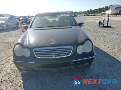Zdjęcie 13 z 14 samochodu: 2004 MERCEDES-BENZ C 240 VIN:WDBRF61J14E017123 - miniatura