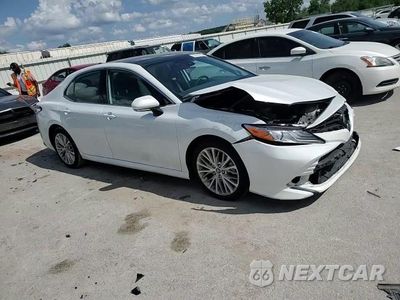 Zdjęcie 13 z 14 samochodu: 2019 TOYOTA CAMRY L VIN:4T1B11HK8KU716122 - miniatura