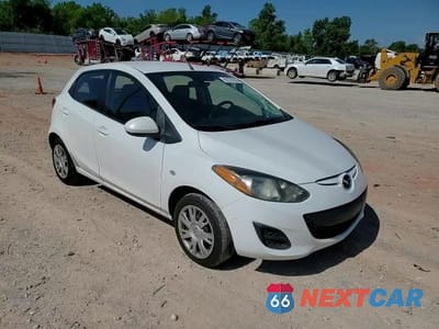 Zdjęcie 14 z 15 samochodu: 2012 MAZDA MAZDA2 VIN:JM1DE1KY3C0150264 - miniatura