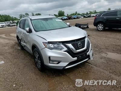Zdjęcie 13 z 15 samochodu: 2018 NISSAN ROGUE S VIN:JN8AT2MV1JW320279 - miniatura