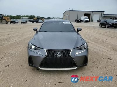 Zdjęcie 13 z 15 samochodu: 2018 LEXUS IS 300 VIN:JTHBA1D22J5066379 - miniatura