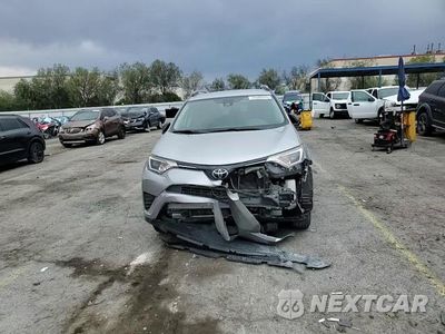 Zdjęcie 14 z 16 samochodu: 2018 TOYOTA RAV4 LE VIN:JTMZFREV1JJ191857 - miniatura