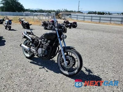 Zdjęcie 10 z 10 samochodu: 1983 HONDA CB650 SC VIN:JH2RC1305DM005443 - miniatura