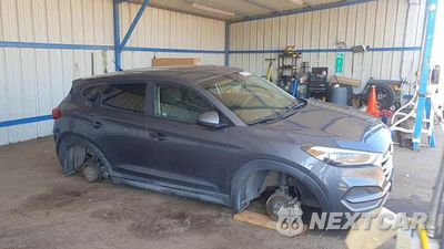 Zdjęcie 14 z 16 samochodu: 2018 HYUNDAI TUCSON SE VIN:KM8J2CA45JU672546 - miniatura