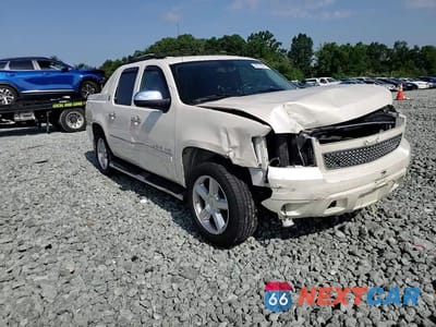 Zdjęcie 13 z 14 samochodu: 2013 CHEVROLET AVALANCHE LTZ VIN:3GNMCGE00DG304349 - miniatura