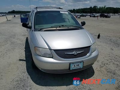 Zdjęcie 14 z 15 samochodu: 2002 CHRYSLER TOWN & COUNTRY LX VIN:2C4GP44392R756649 - miniatura
