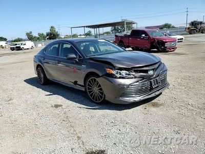 Zdjęcie 13 z 15 samochodu: 2018 TOYOTA CAMRY LE VIN:4T1B31HK5JU001047 - miniatura