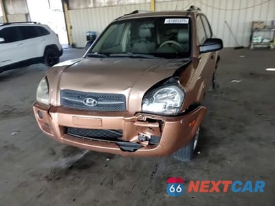 Zdjęcie 13 z 14 samochodu: 2007 HYUNDAI TUCSON GLS VIN:KM8JM12B07U526396 - miniatura