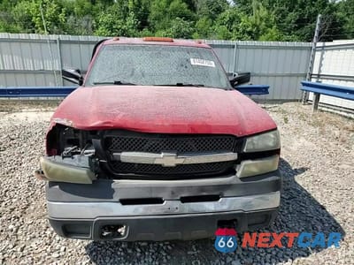 Zdjęcie 13 z 14 samochodu: 2003 CHEVROLET SILVERADO K3500 VIN:1GBJK34103E116930 - miniatura