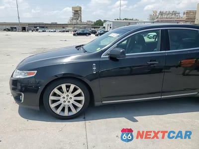 Zdjęcie 13 z 14 samochodu: 2010 LINCOLN MKS VIN:1LNHL9DR8AG615682 - miniatura