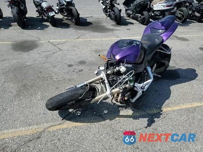 Zdjęcie 9 z 9 samochodu: 2006 SUZUKI GSX-R600 K6 VIN:JS1GN7DAX62120262 - miniatura