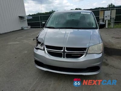 Zdjęcie 14 z 15 samochodu: 2014 DODGE GRAND CARAVAN SE VIN:2C4RDGBGXER187839 - miniatura