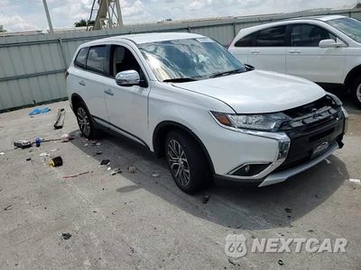 Zdjęcie 13 z 14 samochodu: 2016 MITSUBISHI OUTLANDER SE VIN:JA4AD3A35GZ052744 - miniatura