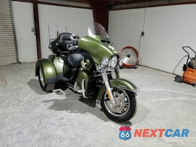 Zdjęcie 10 z 10 samochodu: 2022 HARLEY-DAVIDSON FLHTCUTG VIN:1HD1MAF17NB857151 - miniatura