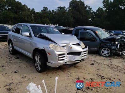 Zdjęcie 12 z 15 samochodu: 2008 PORSCHE CAYENNE VIN:WP1AA29P88LA21863 - miniatura