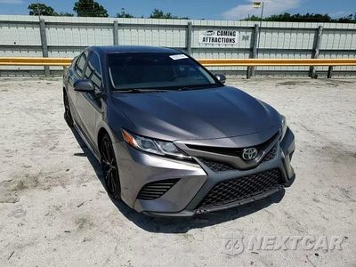 Zdjęcie 10 z 14 samochodu: 2020 TOYOTA CAMRY SE VIN:4T1G11AK4LU929313 - miniatura
