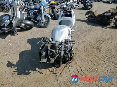 Zdjęcie 9 z 9 samochodu: 2003 HONDA CBR600 F4 VIN:JH2PC35093M400126 - miniatura