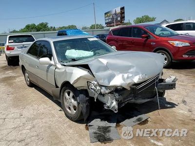 Zdjęcie 11 z 14 samochodu: 1998 LEXUS ES 300 VIN:JT8BF28G3W0130740 - miniatura