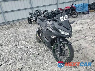 Zdjęcie 10 z 10 samochodu: 2023 KAWASAKI EX400 VIN:JKAEXKG15PDAS2782 - miniatura