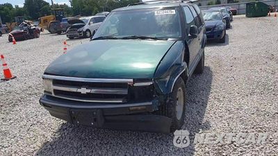 Zdjęcie 14 z 15 samochodu: 1997 CHEVROLET BLAZER VIN:1GNCS13W9V2235805 - miniatura