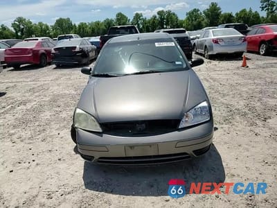 Zdjęcie 13 z 14 samochodu: 2007 FORD FOCUS ZX4 VIN:1FAFP34N87W322203 - miniatura
