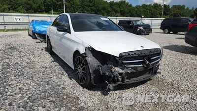 Zdjęcie 13 z 15 samochodu: 2018 MERCEDES-BENZ C 300 VIN:55SWF4JB9JU250841 - miniatura