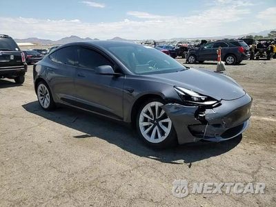 Zdjęcie 13 z 14 samochodu: 2023 TESLA MODEL 3 VIN:5YJ3E1EA1PF624892 - miniatura