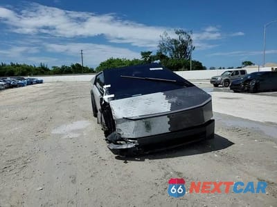 Zdjęcie 12 z 13 samochodu: 2024 TESLA CYBERTRUCK VIN:7G2CEHED4RA000603 - miniatura