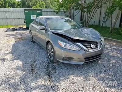 Zdjęcie 13 z 14 samochodu: 2017 NISSAN ALTIMA 2.5 VIN:1N4AL3AP4HC258756 - miniatura