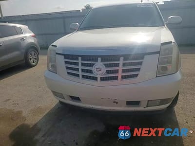 Zdjęcie 14 z 15 samochodu: 2008 CADILLAC ESCALADE LUXURY VIN:1GYFK63868R127894 - miniatura
