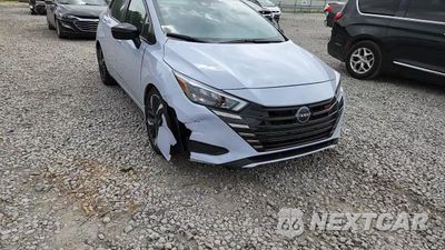 Zdjęcie 13 z 15 samochodu: 2023 NISSAN VERSA SR VIN:3N1CN8FV6PL861263 - miniatura