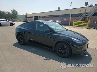 Zdjęcie 14 z 15 samochodu: 2023 TESLA MODEL Y VIN:7SAYGDEE7PA156042 - miniatura
