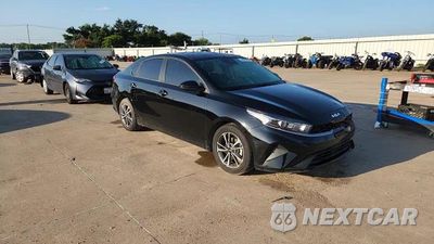 Zdjęcie 13 z 14 samochodu: 2024 KIA FORTE LX VIN:3KPF24AD5RE837795 - miniatura