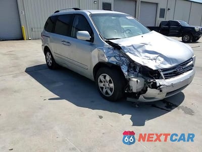 Zdjęcie 15 z 16 samochodu: 2010 KIA SEDONA LX VIN:KNDMG4C33A6356919 - miniatura