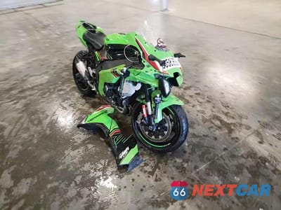 Zdjęcie 10 z 10 samochodu: 2023 KAWASAKI ZX1002 M VIN:JKBZXVM17PA005158 - miniatura