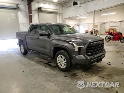 Zdjęcie 13 z 15 samochodu: 2025 TOYOTA TUNDRA CREWMAX SR VIN:5TFLA5DBXSX260029 - miniatura