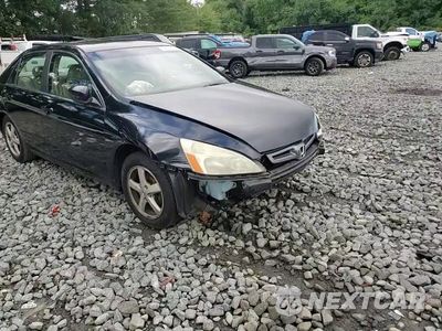 Zdjęcie 13 z 14 samochodu: 2005 HONDA ACCORD EX VIN:1HGCM56875A184349 - miniatura