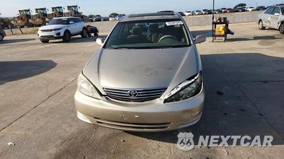 Zdjęcie 13 z 14 samochodu: 2006 TOYOTA CAMRY LE VIN:4T1BE32K76U154616 - miniatura