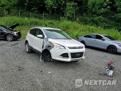 Zdjęcie 15 z 15 samochodu: 2016 FORD ESCAPE TITANIUM VIN:1FMCU9J92GUA58483 - miniatura
