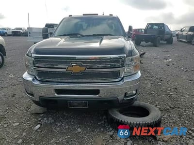 Zdjęcie 14 z 15 samochodu: 2013 CHEVROLET SILVERADO K3500 LTZ VIN:1GC4K1C87DF215834 - miniatura