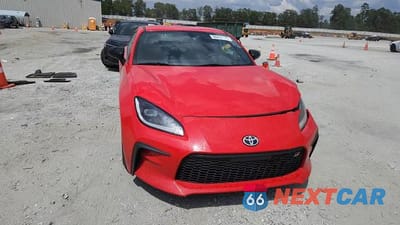 Zdjęcie 13 z 15 samochodu: 2022 TOYOTA GR 86 VIN:JF1ZNBC13N8754243 - miniatura