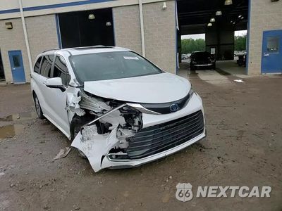 Zdjęcie 14 z 16 samochodu: 2023 TOYOTA SIENNA XLE VIN:5TDJRKEC7PS151496 - miniatura