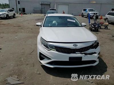 Zdjęcie 13 z 15 samochodu: 2019 KIA OPTIMA LX VIN:5XXGT4L32KG288785 - miniatura