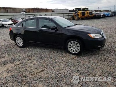 Zdjęcie 13 z 14 samochodu: 2013 CHRYSLER 200 LX VIN:1C3CCBAB2DN767488 - miniatura