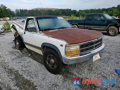 Zdjęcie 13 z 13 samochodu: 1996 DODGE DAKOTA VIN:1B7FL26X1TS555646 - miniatura