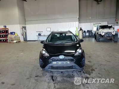Zdjęcie 13 z 14 samochodu: 2018 TOYOTA PRIUS C VIN:JTDKDTB39J1607287 - miniatura